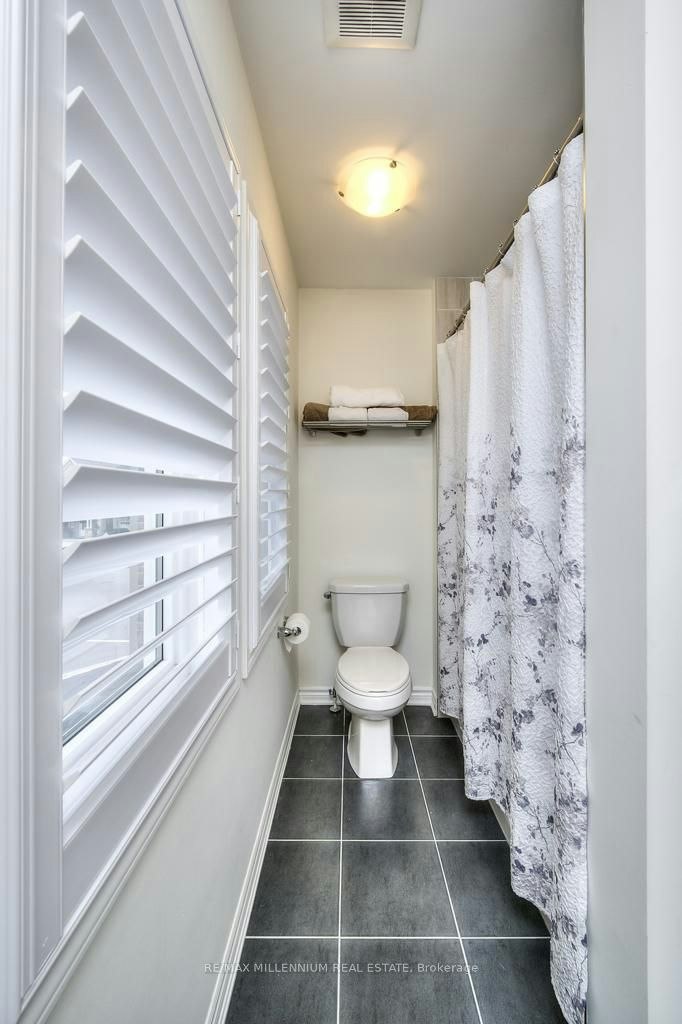 312 Gillett Point, Milton, ON, L9E 1C6 - 4