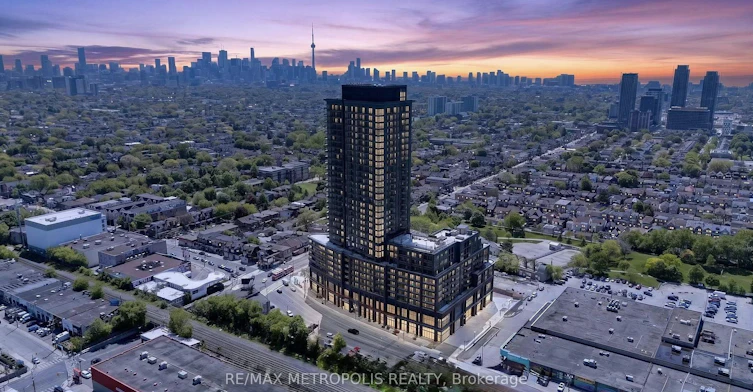 613-1185 Dupont Street, Toronto, ON, M6H 0G5