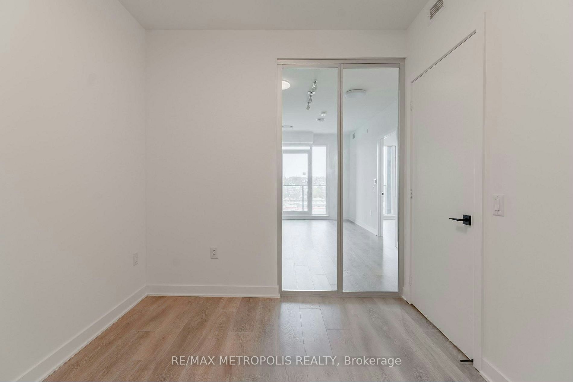 613-1185 Dupont Street, Toronto, ON, M6H 0G5 - 21