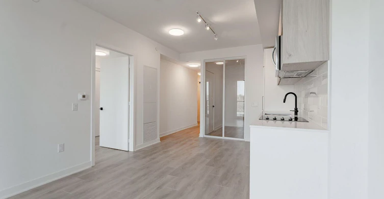 613-1185 Dupont Street, Toronto, ON, M6H 0G5 - 12