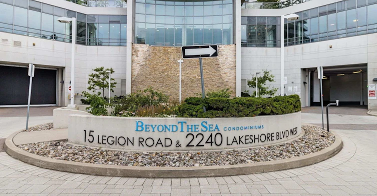 LPH02-2240 Lakeshore Boulevard W, Toronto, ON, M8V 0B1 - 2