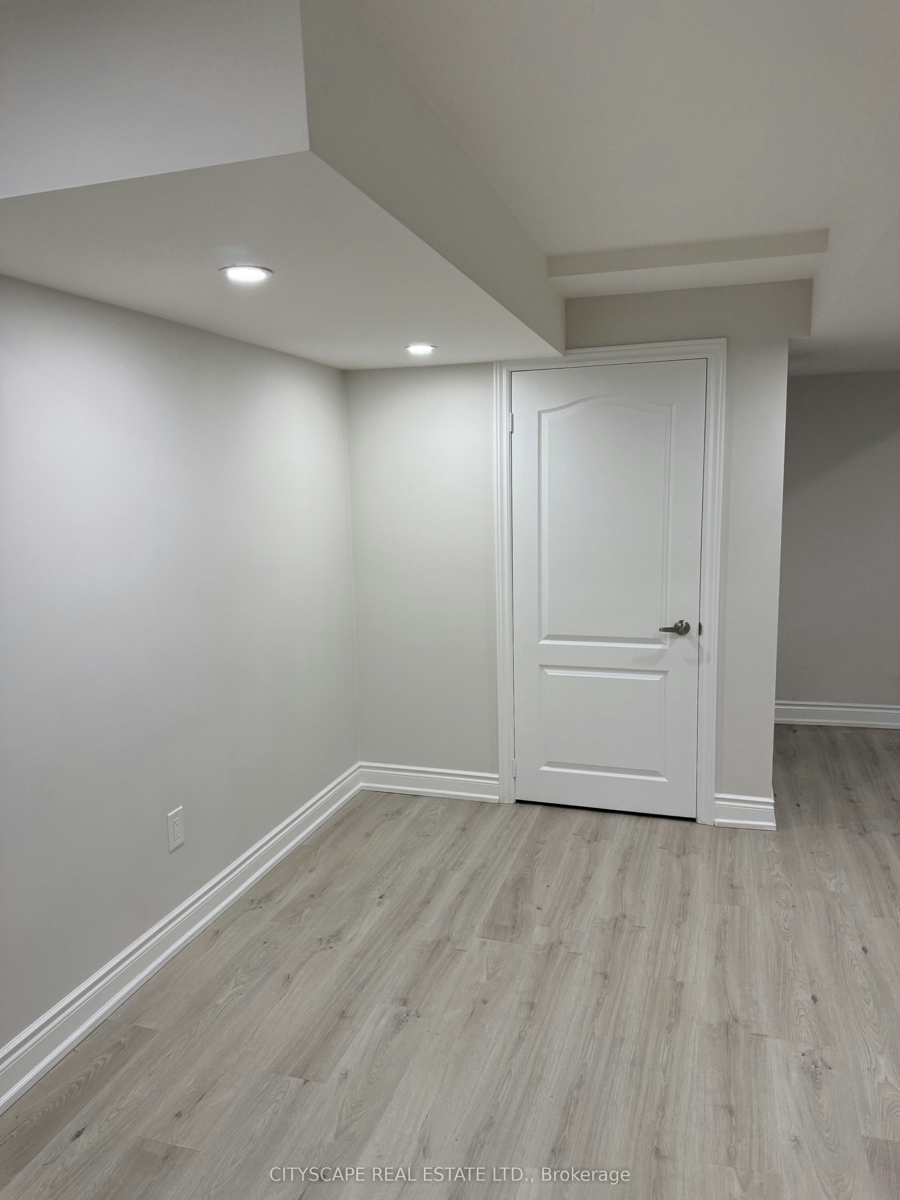 Bsmt-6 Lucky Lane, Brampton, ON, L6R 3M3 - 10
