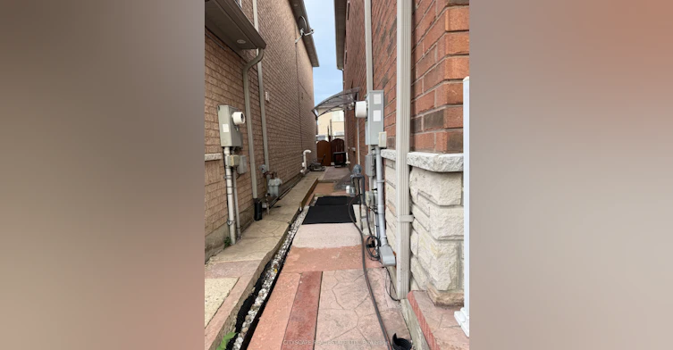 Bsmt-6 Lucky Lane, Brampton, ON, L6R 3M3 - 4