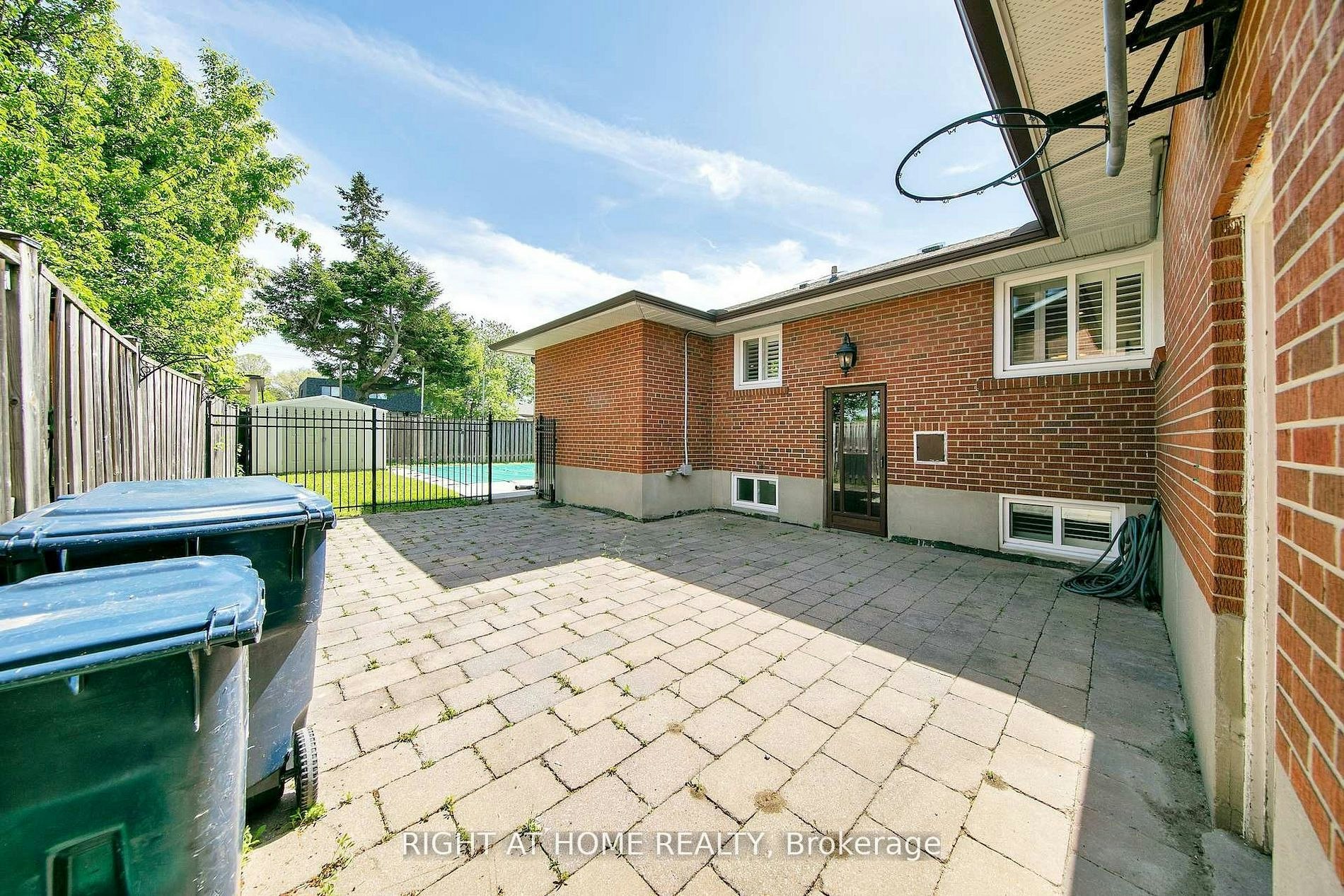 Basement-19 Wall Avenue, Toronto, ON, M9N 2N6 - 14