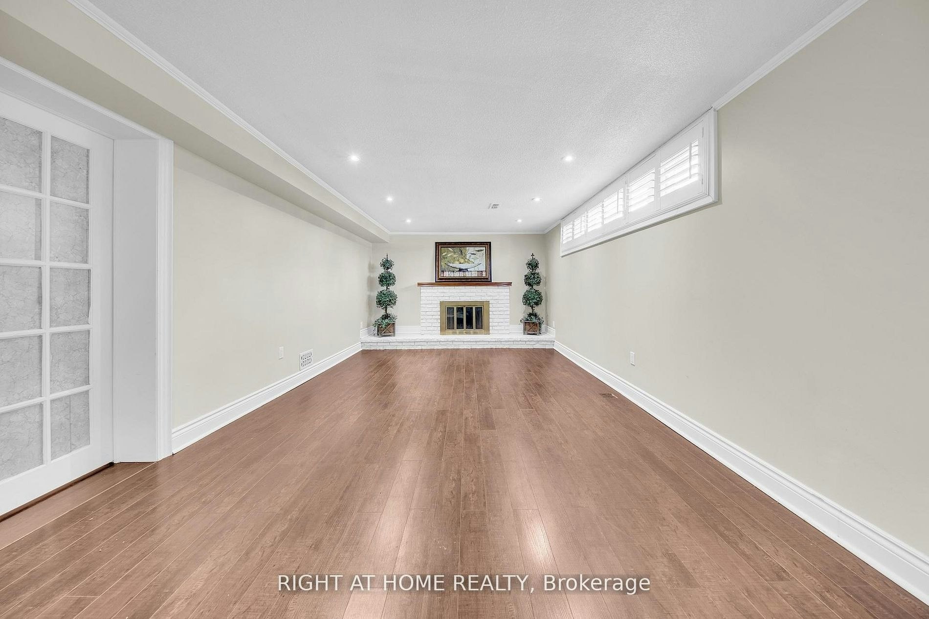 Basement-19 Wall Avenue, Toronto, ON, M9N 2N6 - 15