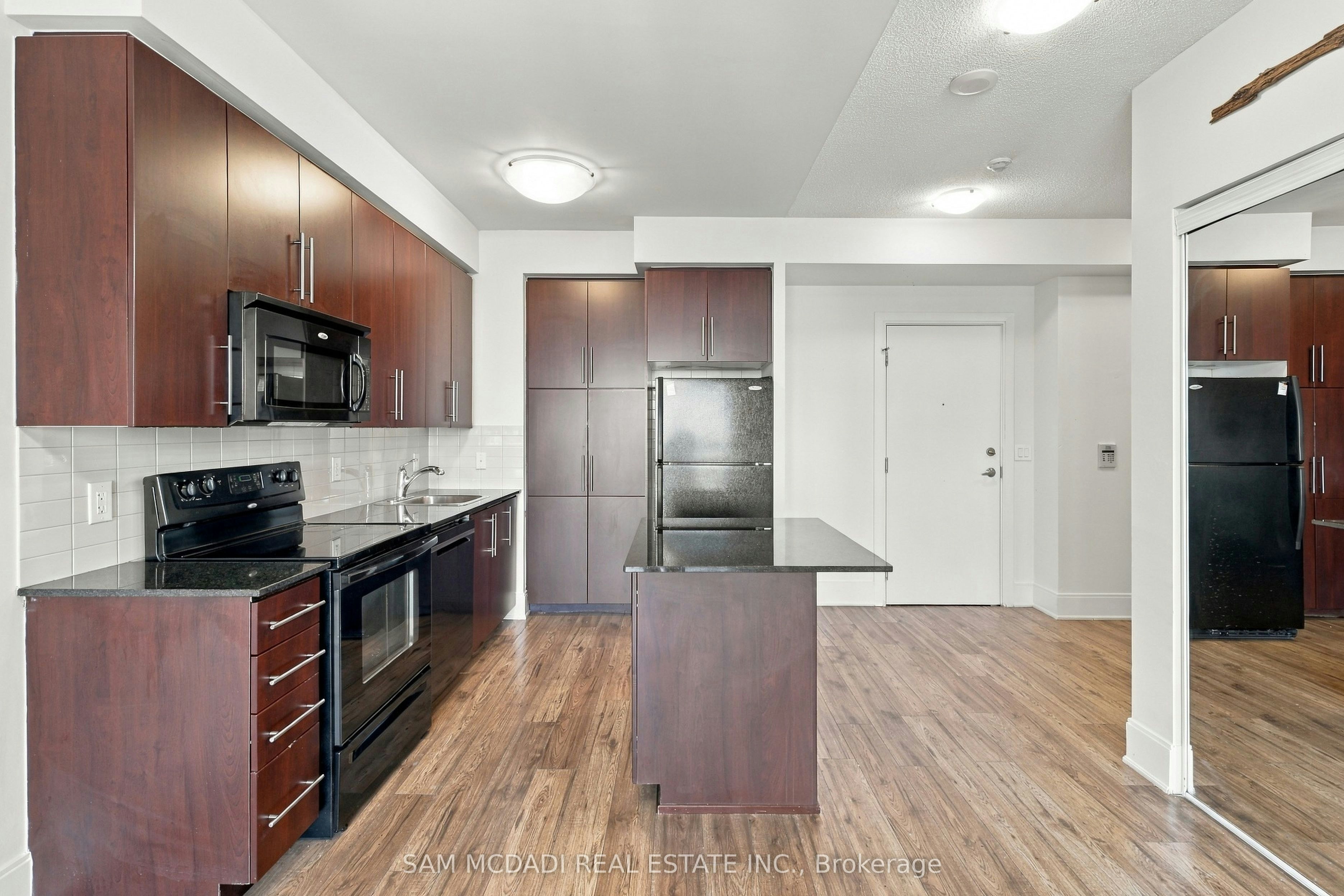 1905-330 Burnhamthorpe Road W, Mississauga, ON, L5B 0E1 - 5