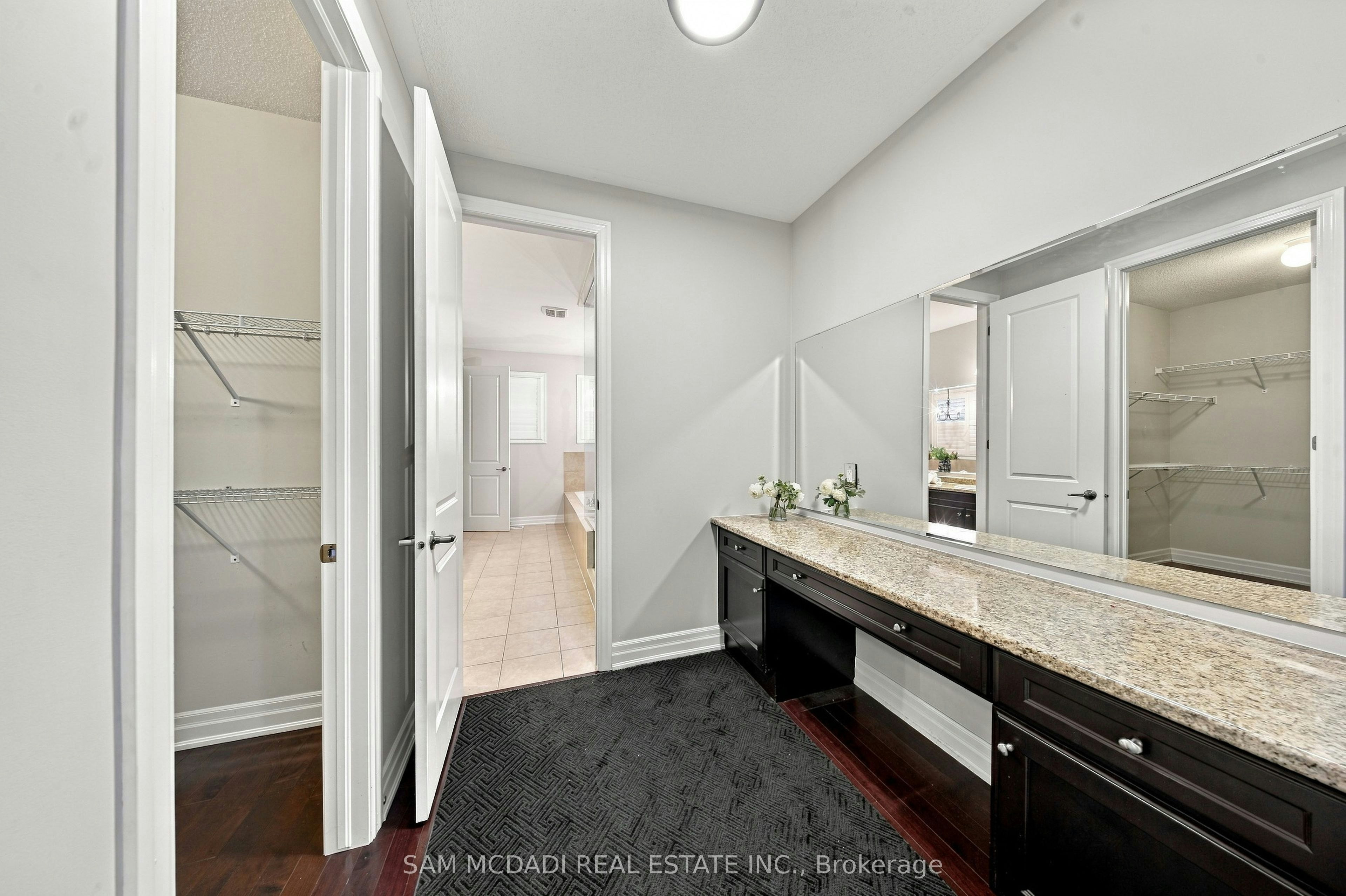 146 Mcwilliams Crescent, Oakville, ON, L6M 0W5 - 25