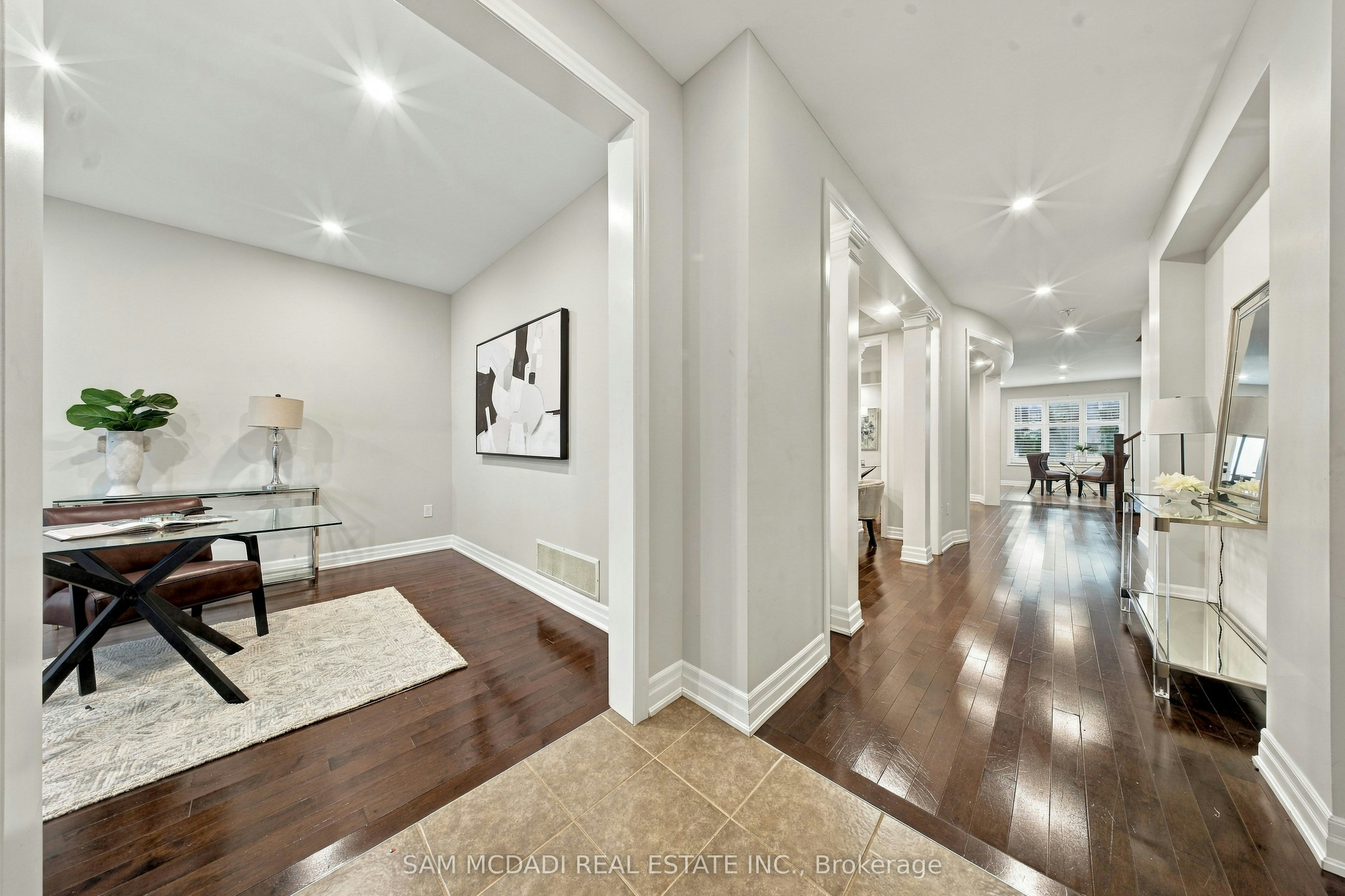 146 Mcwilliams Crescent, Oakville, ON, L6M 0W5 - 4