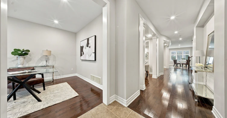 146 Mcwilliams Crescent, Oakville, ON, L6M 0W5 - 4