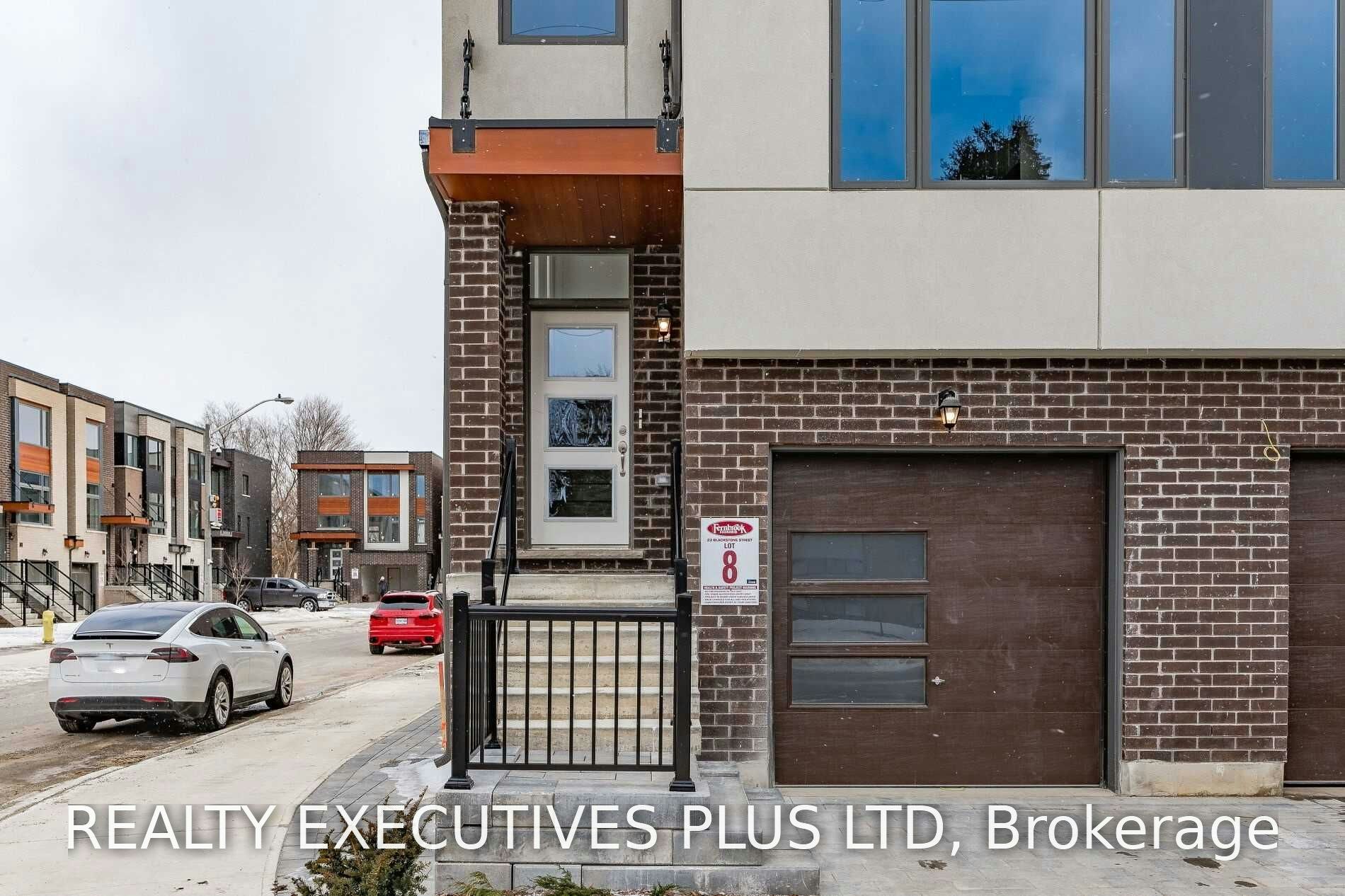 Upper-23 Blackstone Street, Toronto, ON, M6L 0A5 - 4