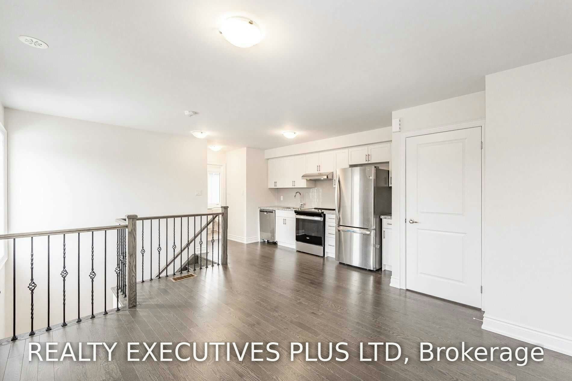Upper-23 Blackstone Street, Toronto, ON, M6L 0A5 - 9