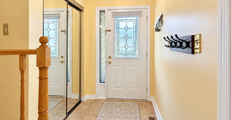 1537 Cuthbert Avenue, Mississauga, ON, L5M 3R6 - 2