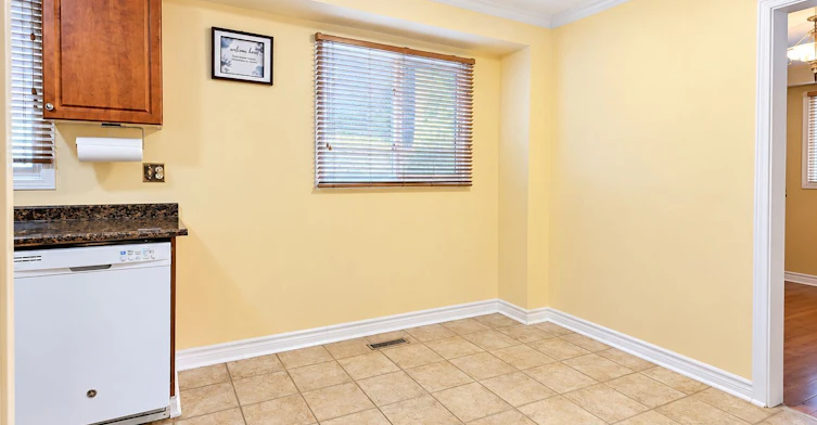 1537 Cuthbert Avenue, Mississauga, ON, L5M 3R6 - 9