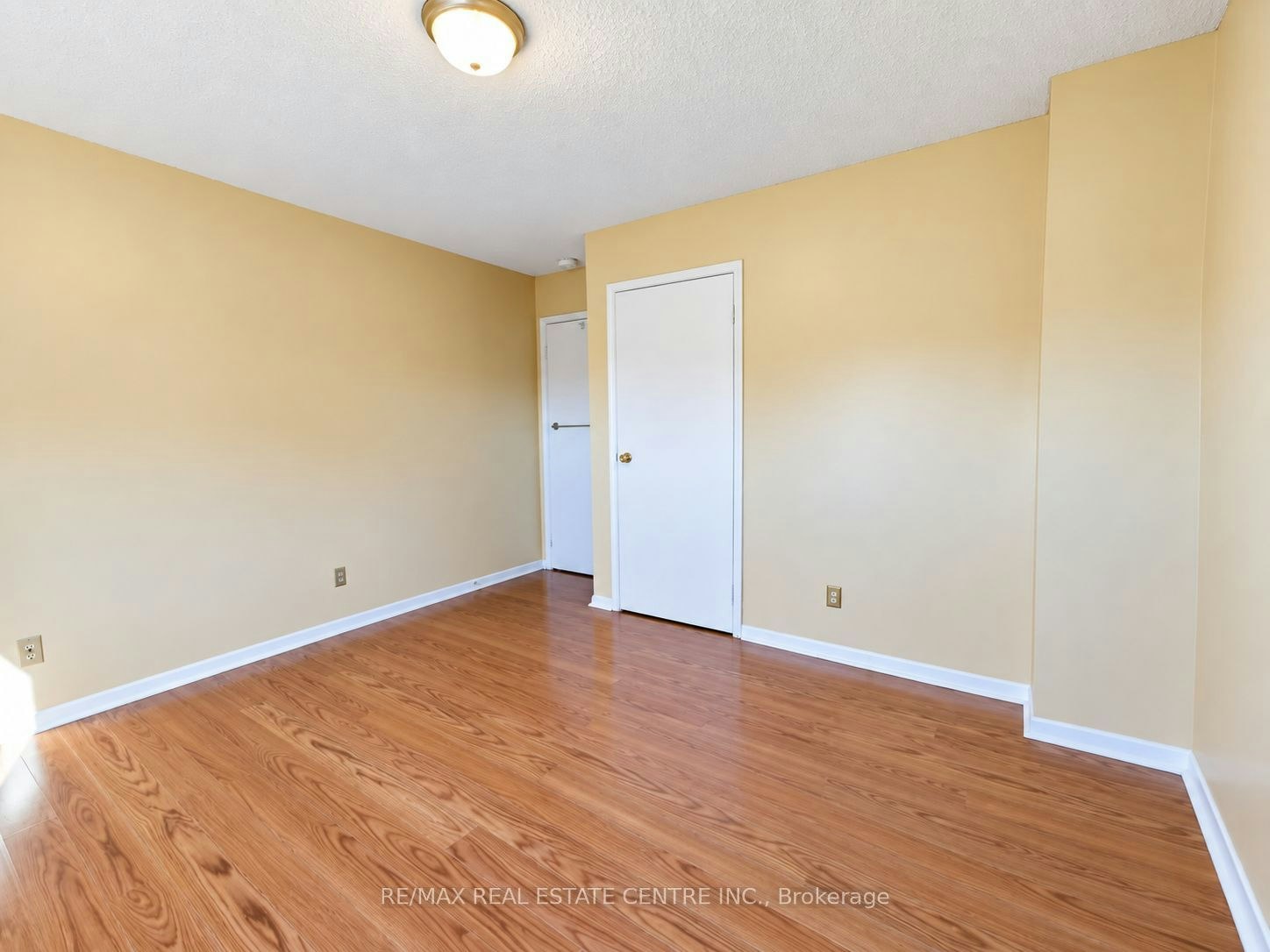 1537 Cuthbert Avenue, Mississauga, ON, L5M 3R6 - 16