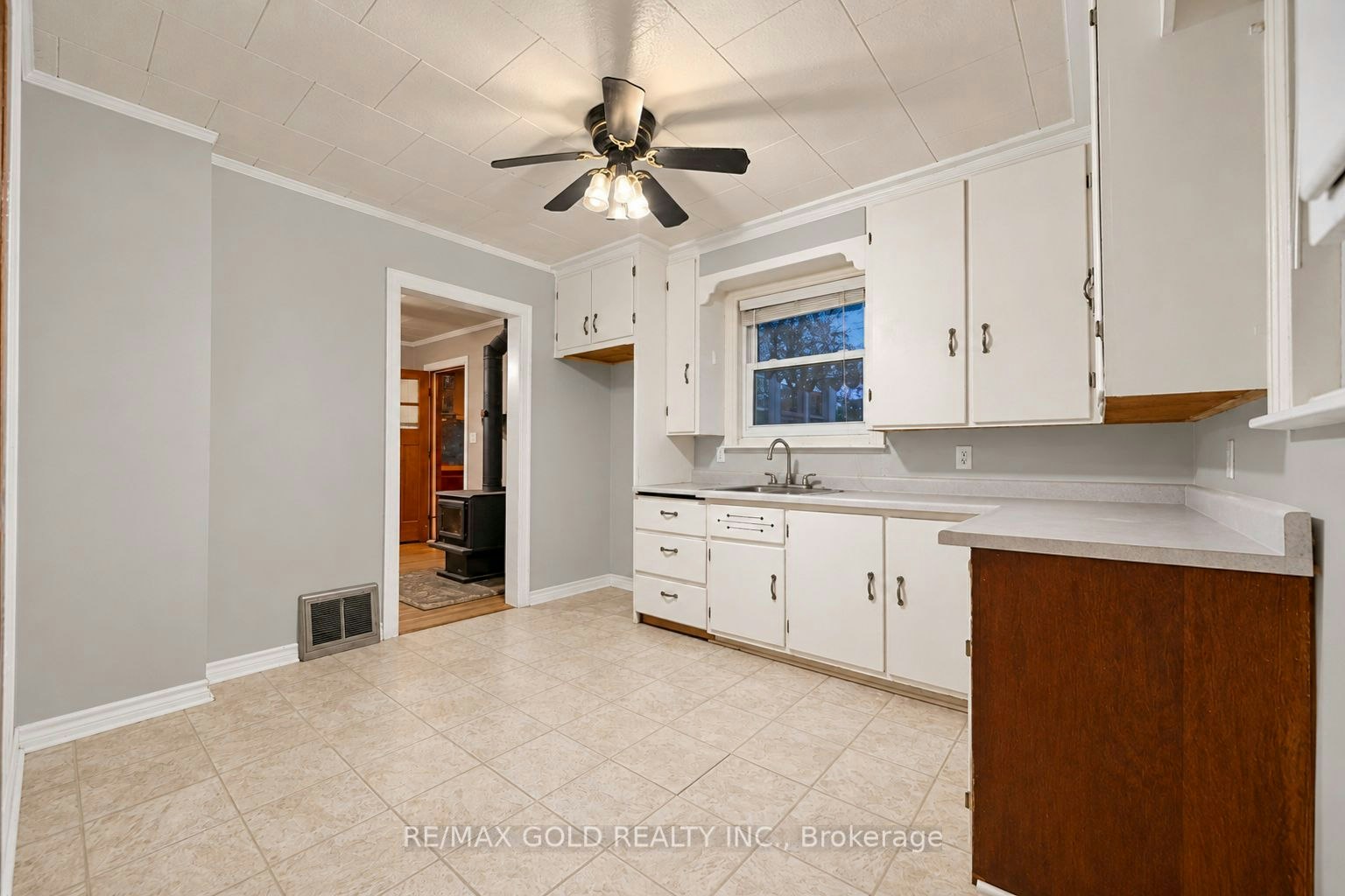 15208 Airport Road, Caledon, ON, L7C 2W7 - 11