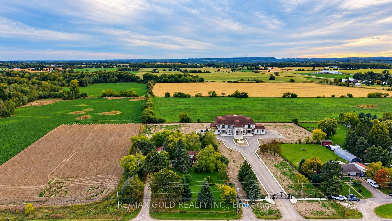 15208 Airport Road, Caledon, ON, L7C 2W7 - 2