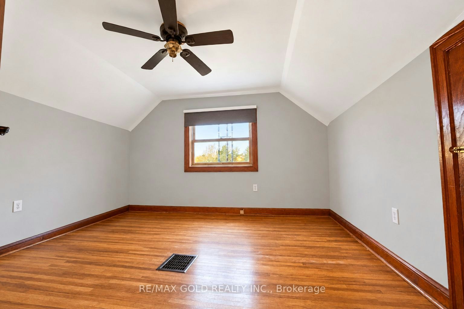 15208 Airport Road, Caledon, ON, L7C 2W7 - 16