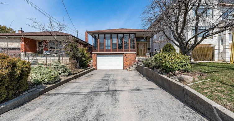 Bsmt-384 Maple Leaf Drive, Toronto, ON, M6L 1P6 - 10