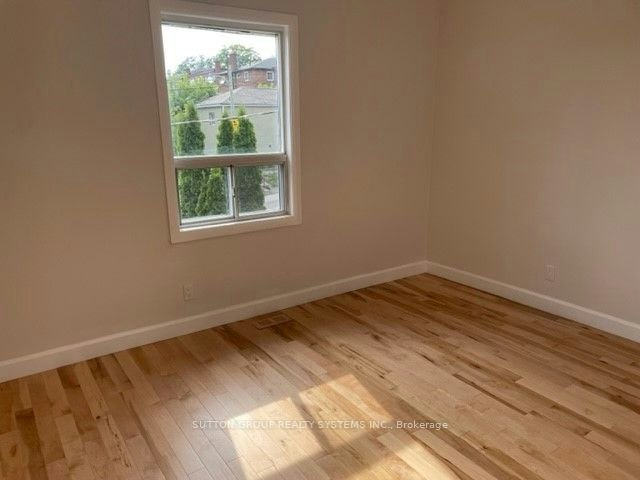 127 Bristol Avenue, Toronto, ON, M6H 3J8 - 9