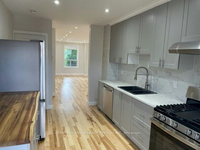 127 Bristol Avenue, Toronto, ON, M6H 3J8 - 3