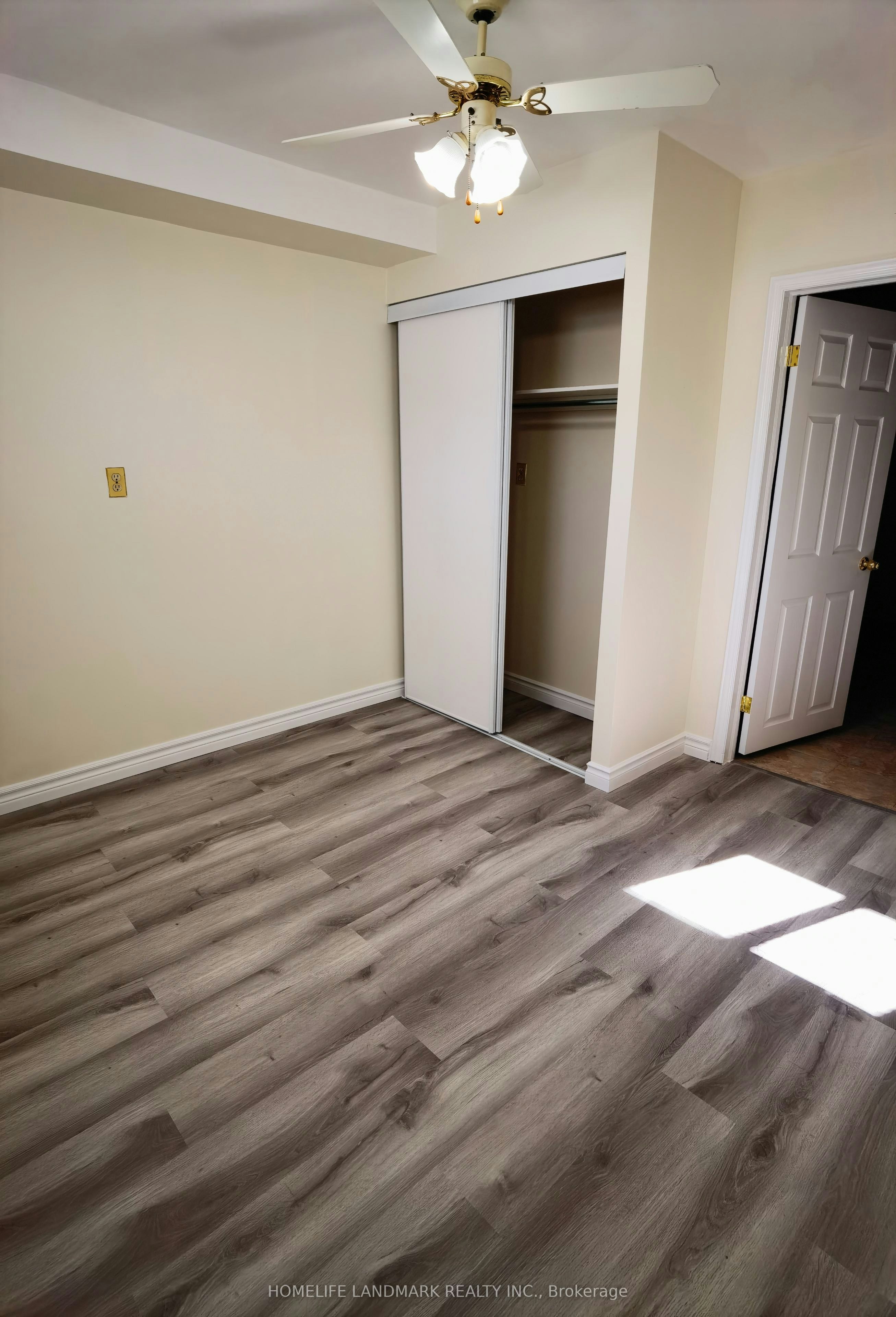 Lower-2428 Cashmere Avenue, Mississauga, ON, L5B 2M6 - 10