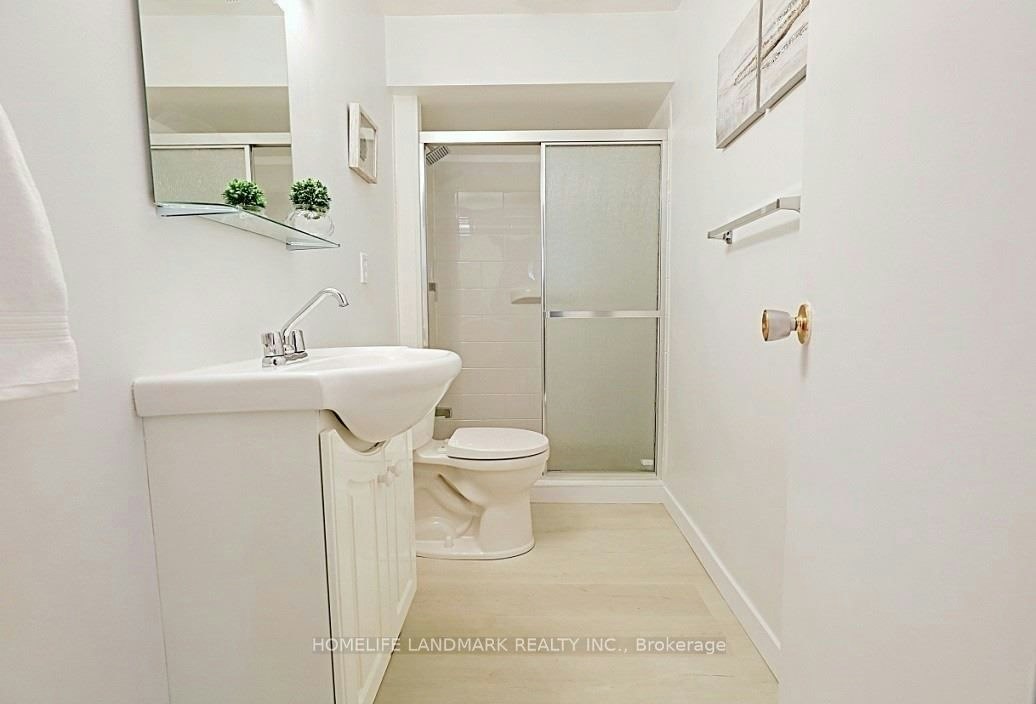 Lower-2428 Cashmere Avenue, Mississauga, ON, L5B 2M6 - 5