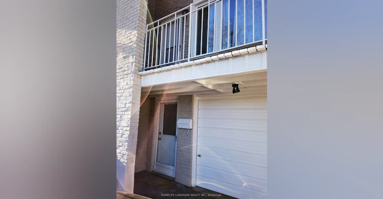 Lower-2428 Cashmere Avenue, Mississauga, ON, L5B 2M6