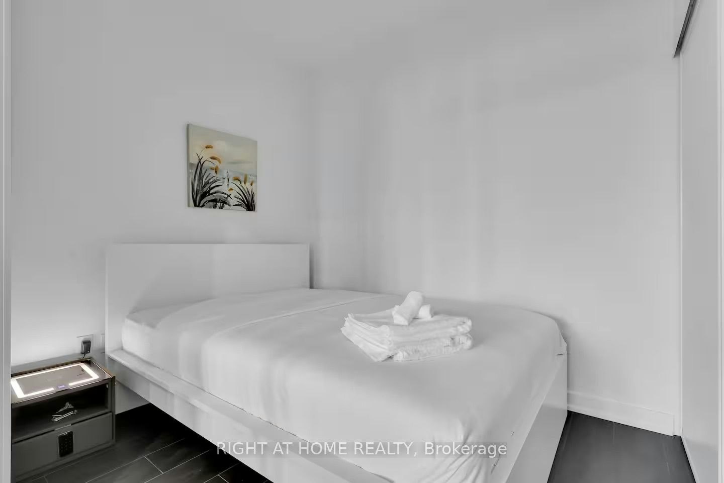 223-28 Ann Street, Mississauga, ON, L5G 0E1 - 13