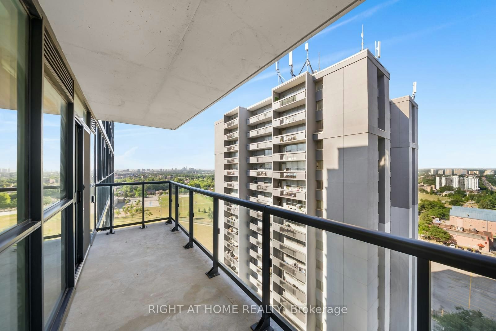 1511-1461 Lawrence Avenue, Toronto, ON, M6L 0A6 - 15