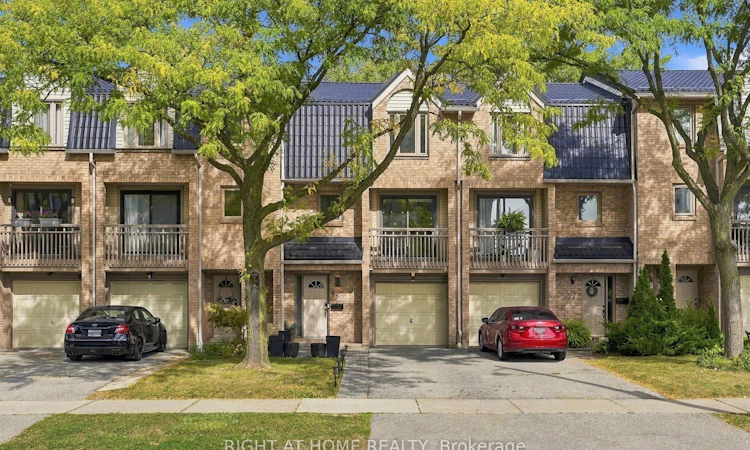45-4101 Westminster Place