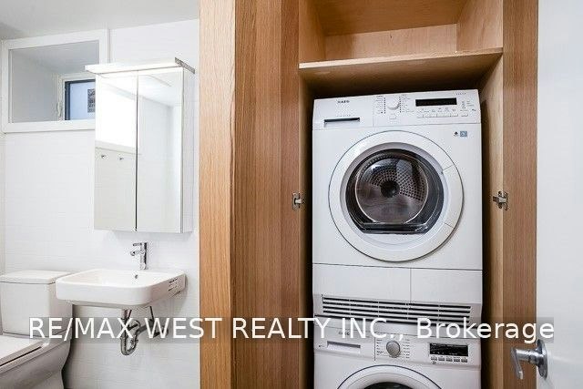 Bsmt-152 Close Avenue, Toronto, ON, M6K 2V5 - 13