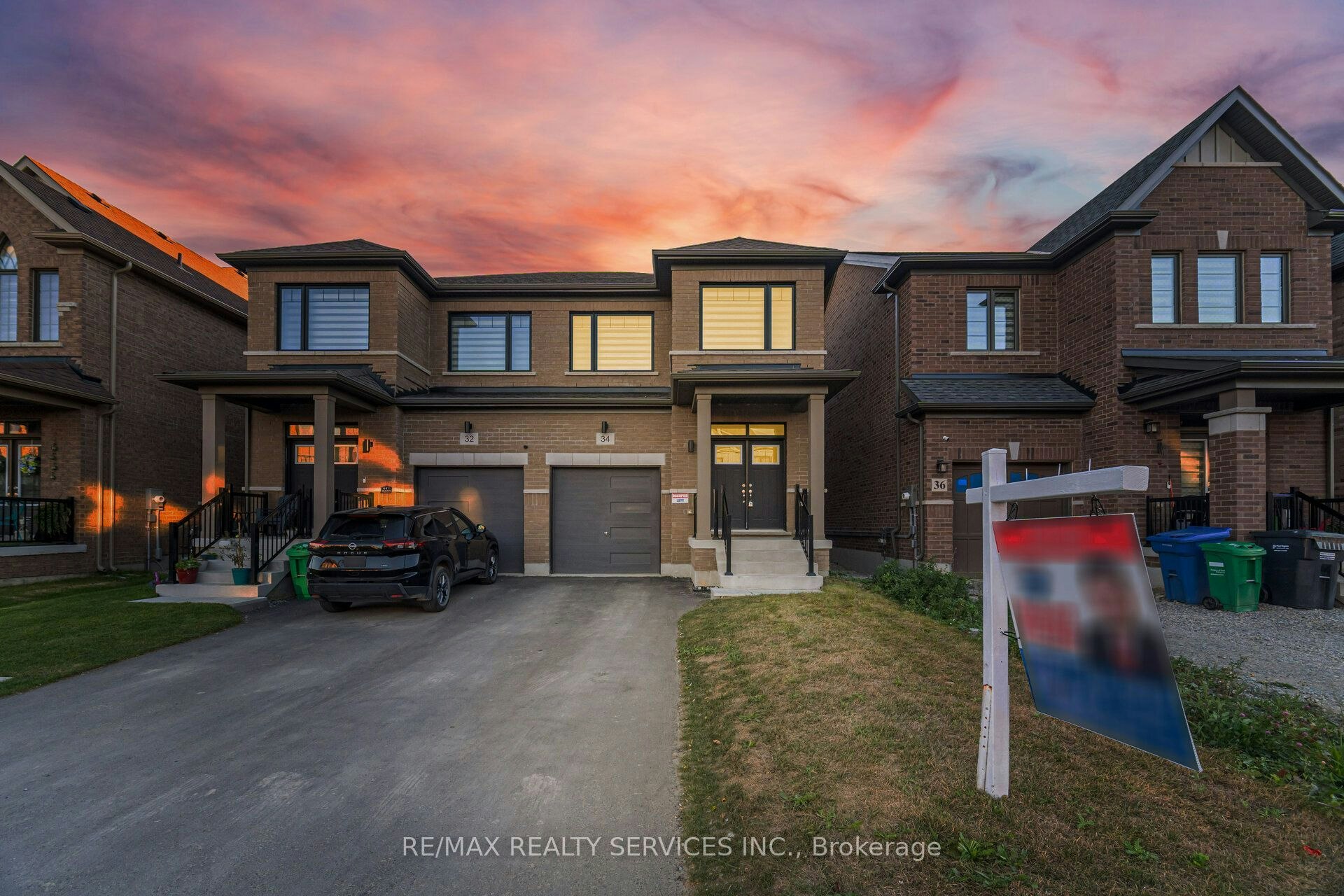 34 Lipscott Drive, Caledon, ON, L7C 4J7