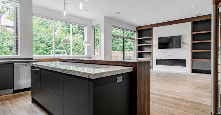38 Van Dusen Boulevard, Toronto, ON, M8Z 3E6 - 6