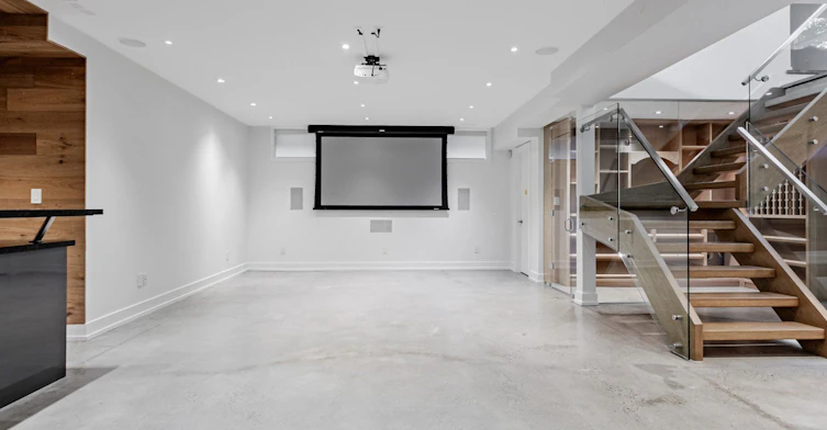 38 Van Dusen Boulevard, Toronto, ON, M8Z 3E6 - 25