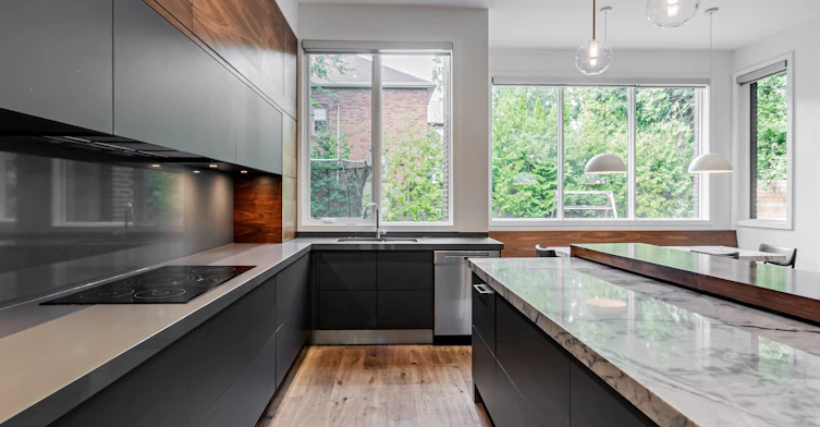 38 Van Dusen Boulevard, Toronto, ON, M8Z 3E6 - 7