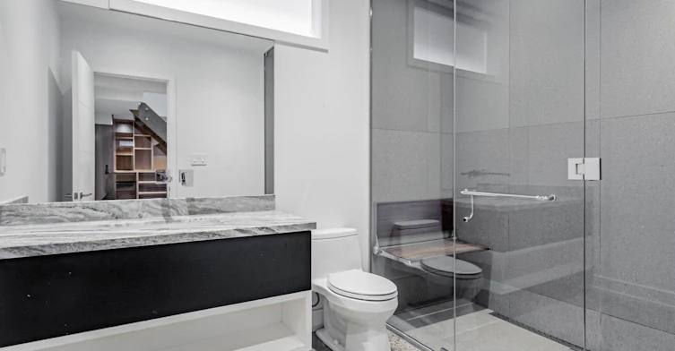 38 Van Dusen Boulevard, Toronto, ON, M8Z 3E6 - 30