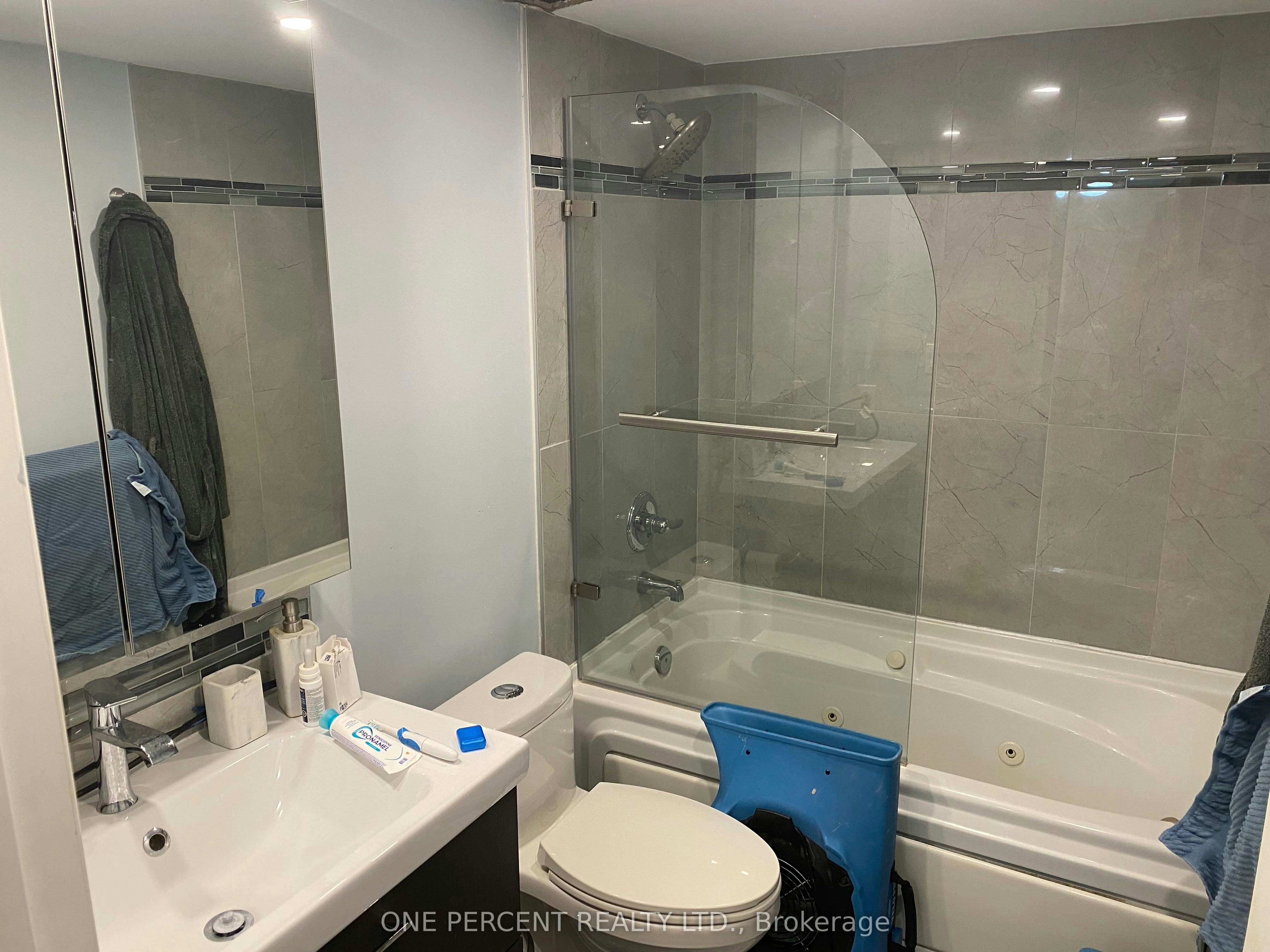 622-250 Manitoba Street, Toronto, ON, M8Y 4E8 - 9