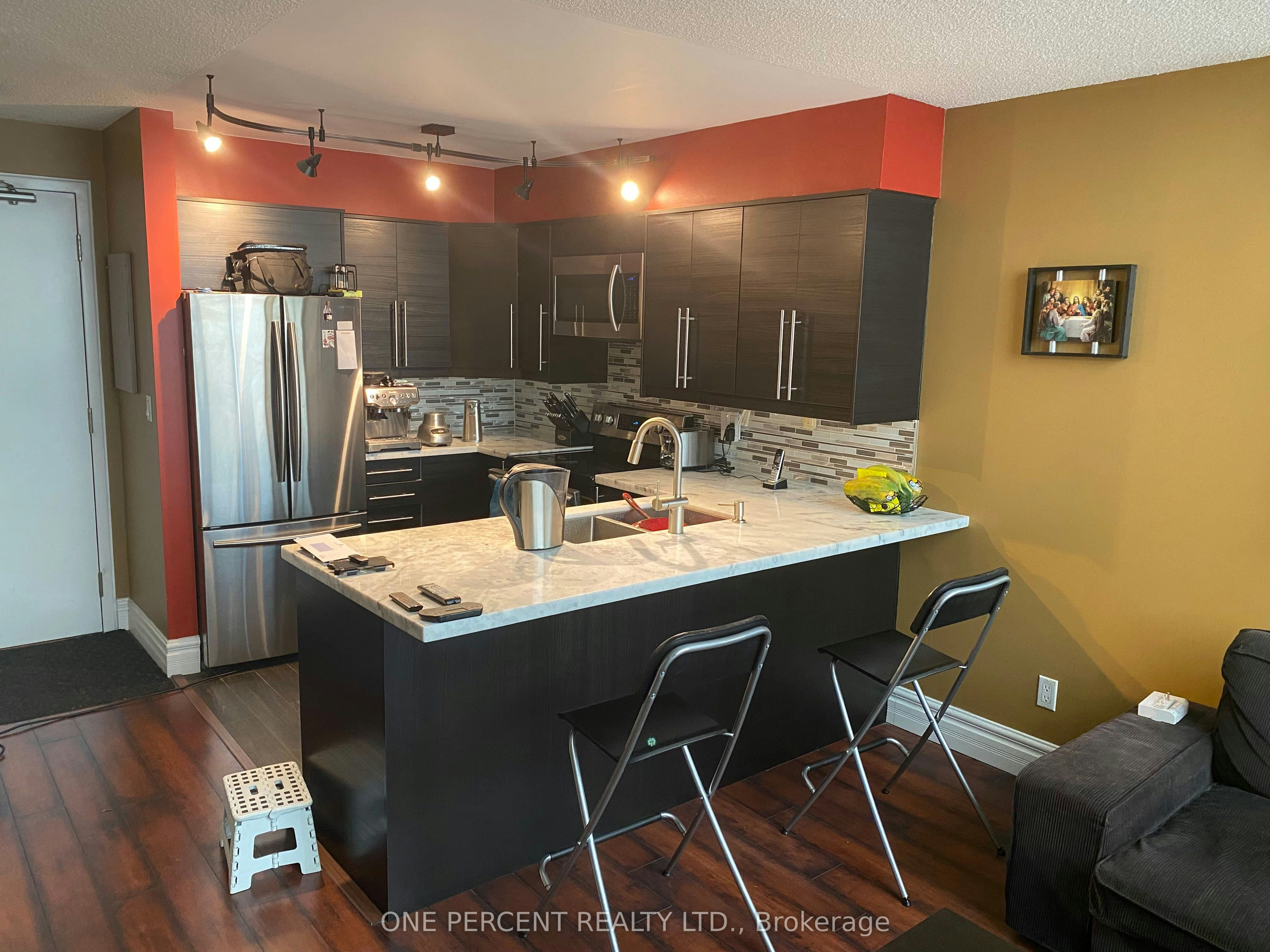 622-250 Manitoba Street, Toronto, ON, M8Y 4E8 - 4