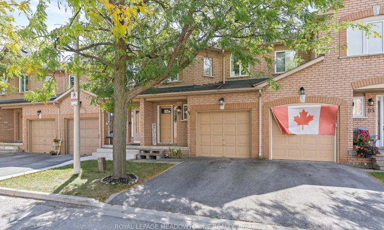87-200 Cresthaven Road