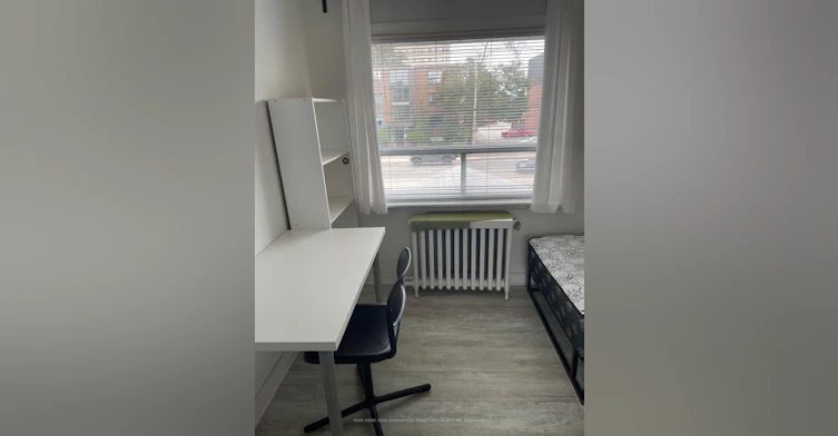 2nd floor room-2518 Lake Shore Boulevard, Toronto, ON, M8V 1E1 - 2