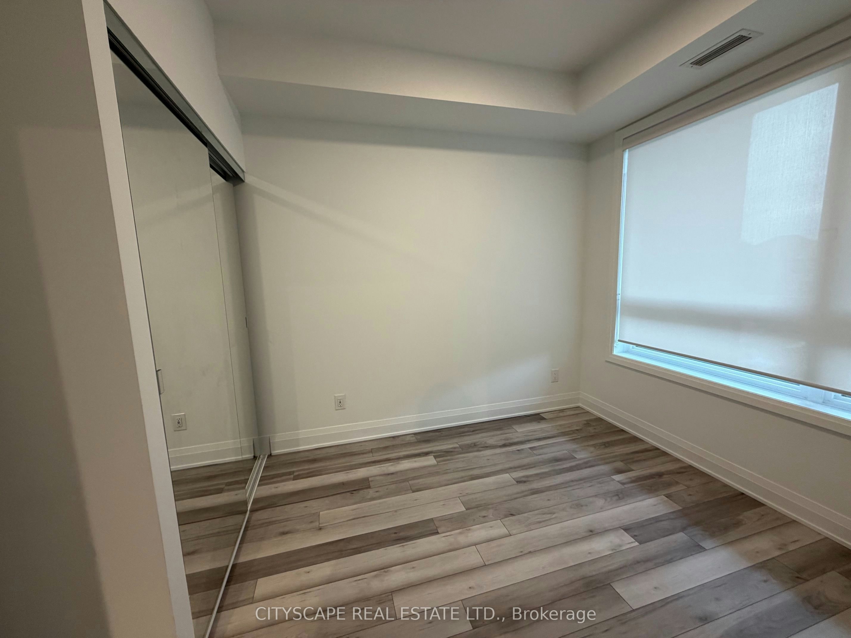 213-3250 Carding Mill Trail, Oakville, ON, L6M 1R1 - 3