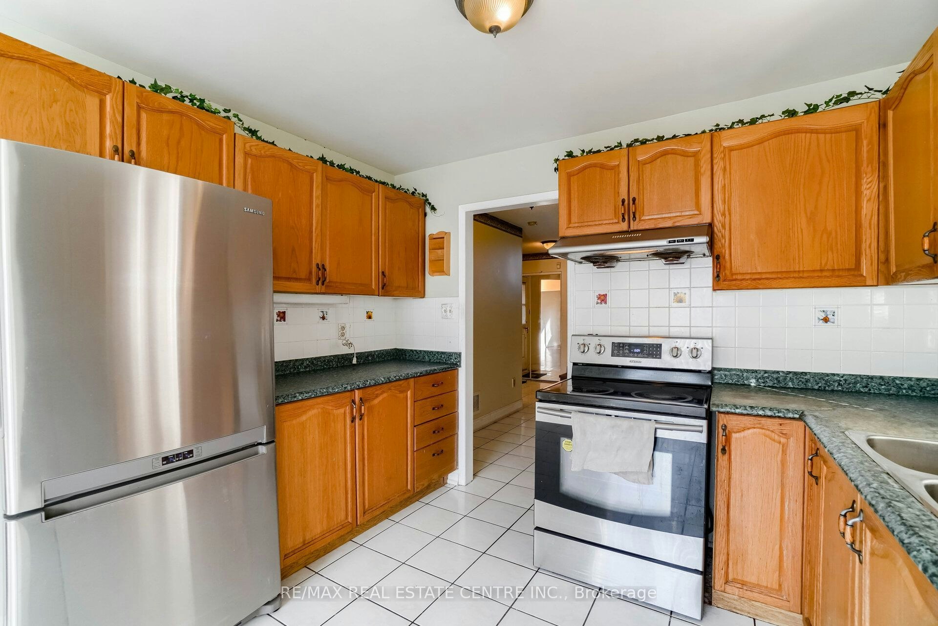 3725 Althorpe Circle N, Mississauga, ON, L5N 7G5 - 17