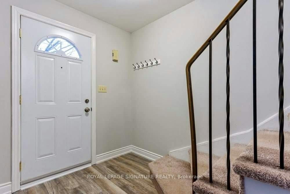 5-46 Mountainview Road S, Halton Hills, ON, L7G 4K5 - 2