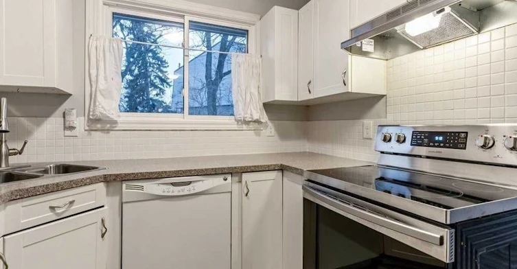 5-46 Mountainview Road S, Halton Hills, ON, L7G 4K5 - 8