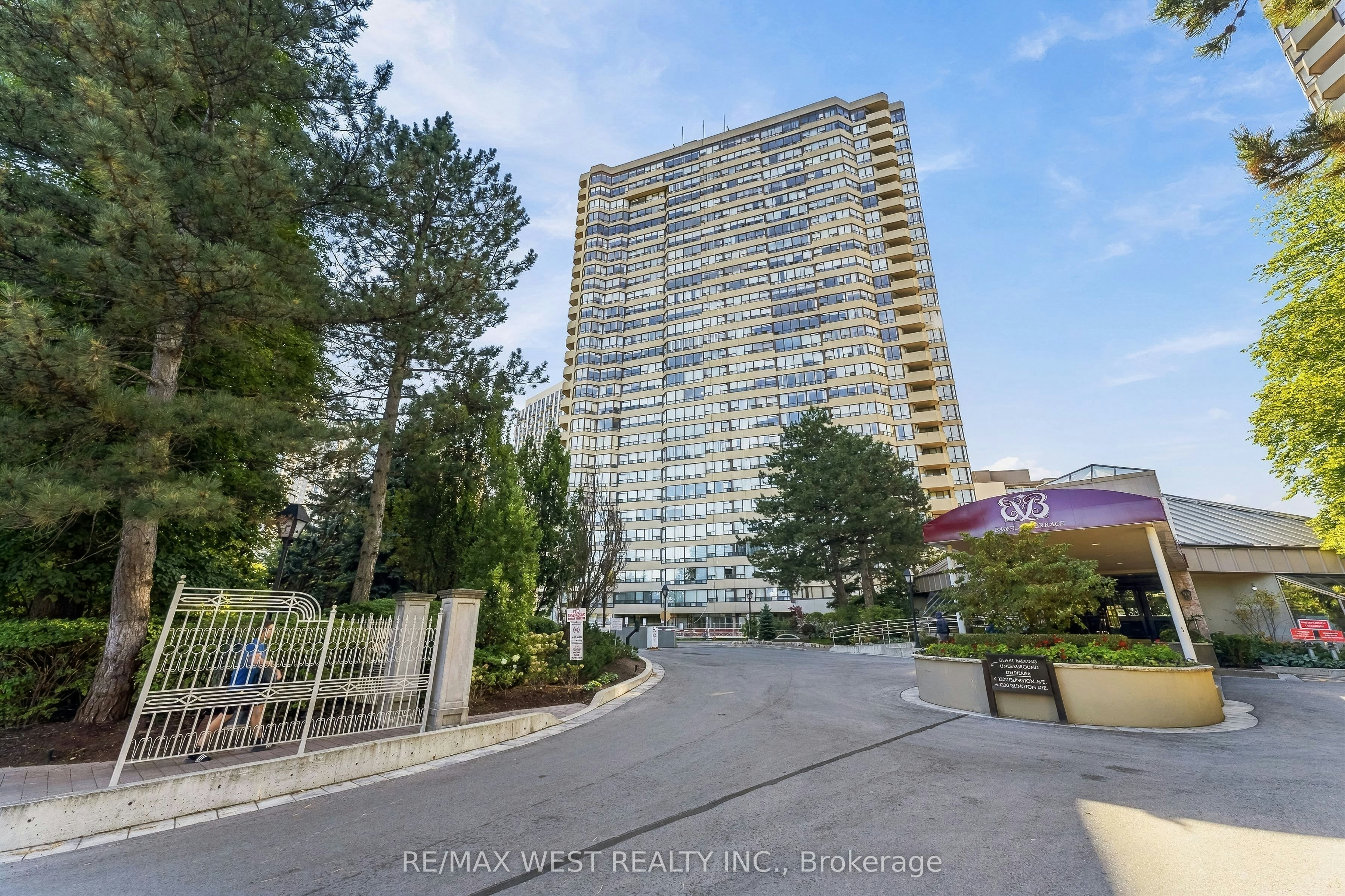 1009-1320 Islington Avenue, Toronto, ON, M9A 5C6