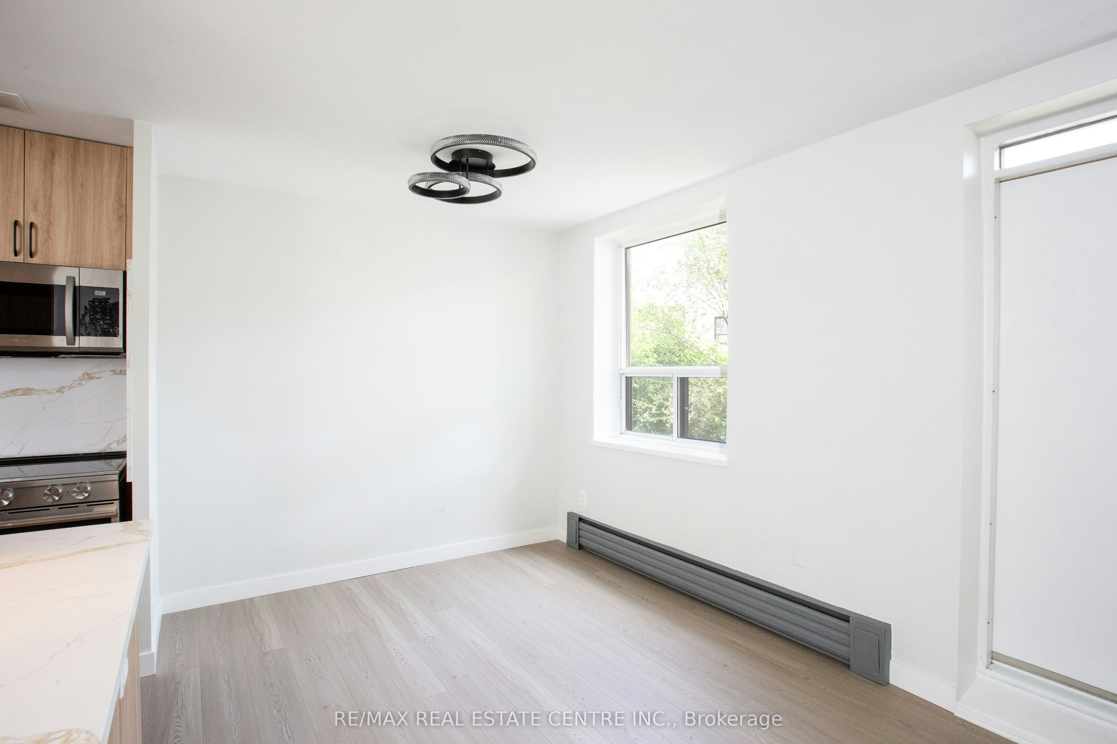 307-5 Hill Heights Road Road, Toronto, ON, M8Y 1Y9 - 4
