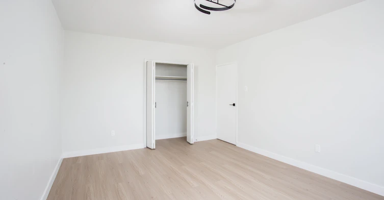 307-5 Hill Heights Road Road, Toronto, ON, M8Y 1Y9 - 11