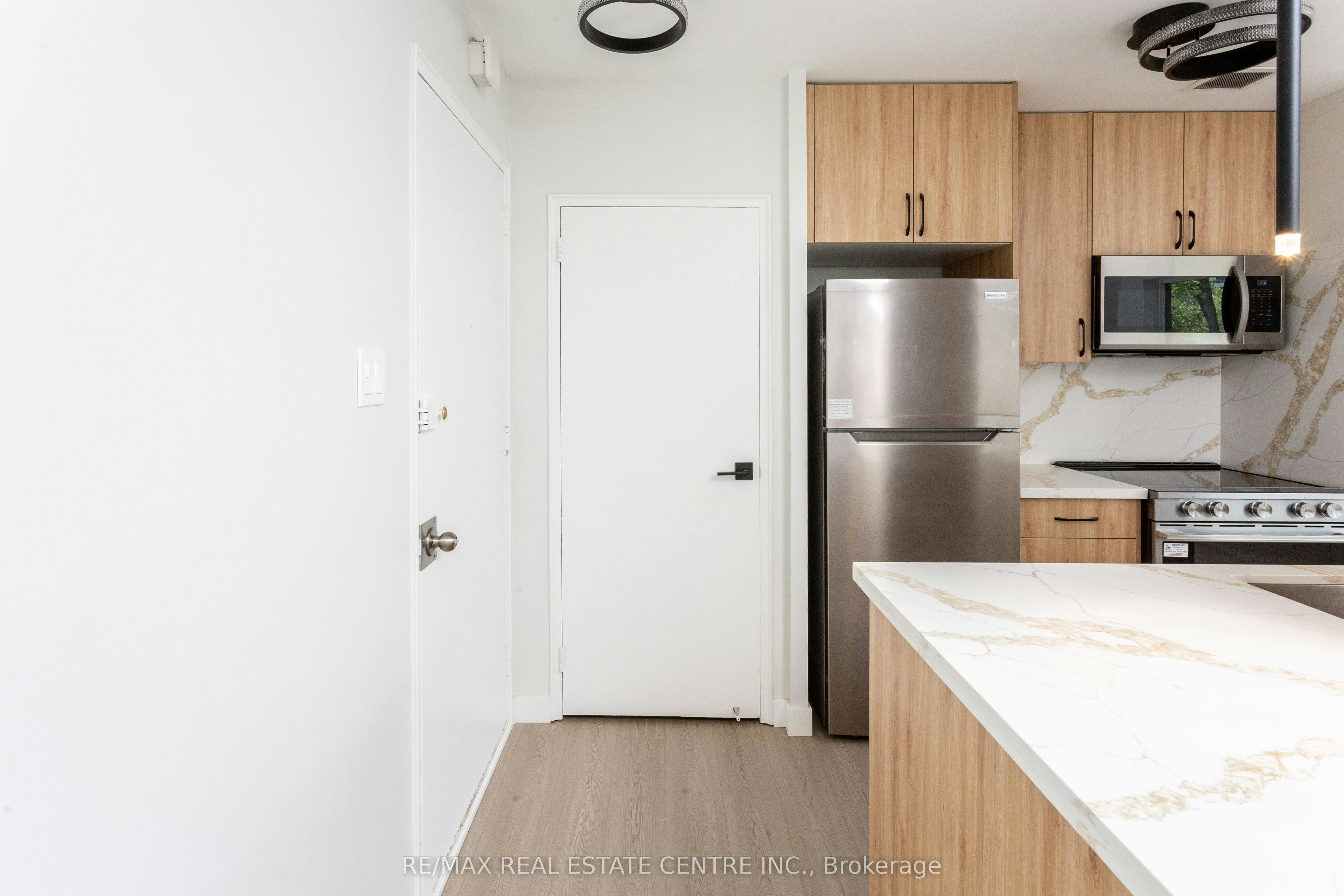 307-5 Hill Heights Road Road, Toronto, ON, M8Y 1Y9 - 13