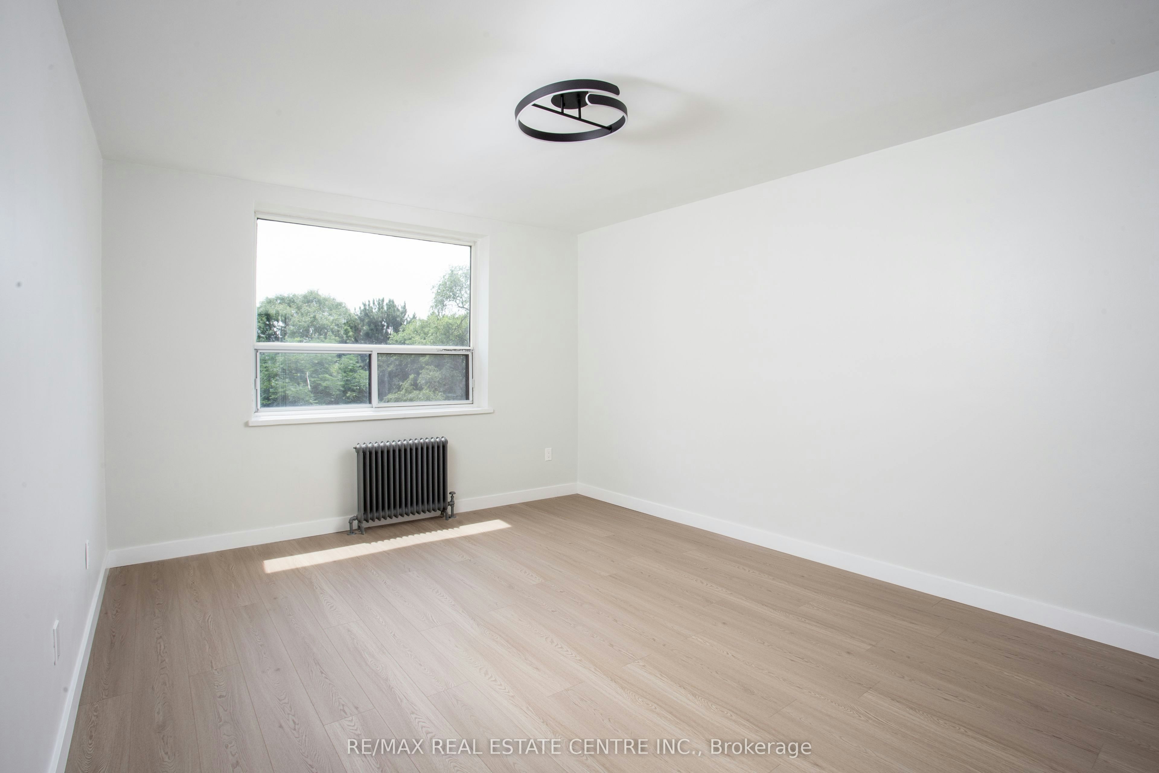 307-5 Hill Heights Road Road, Toronto, ON, M8Y 1Y9 - 12