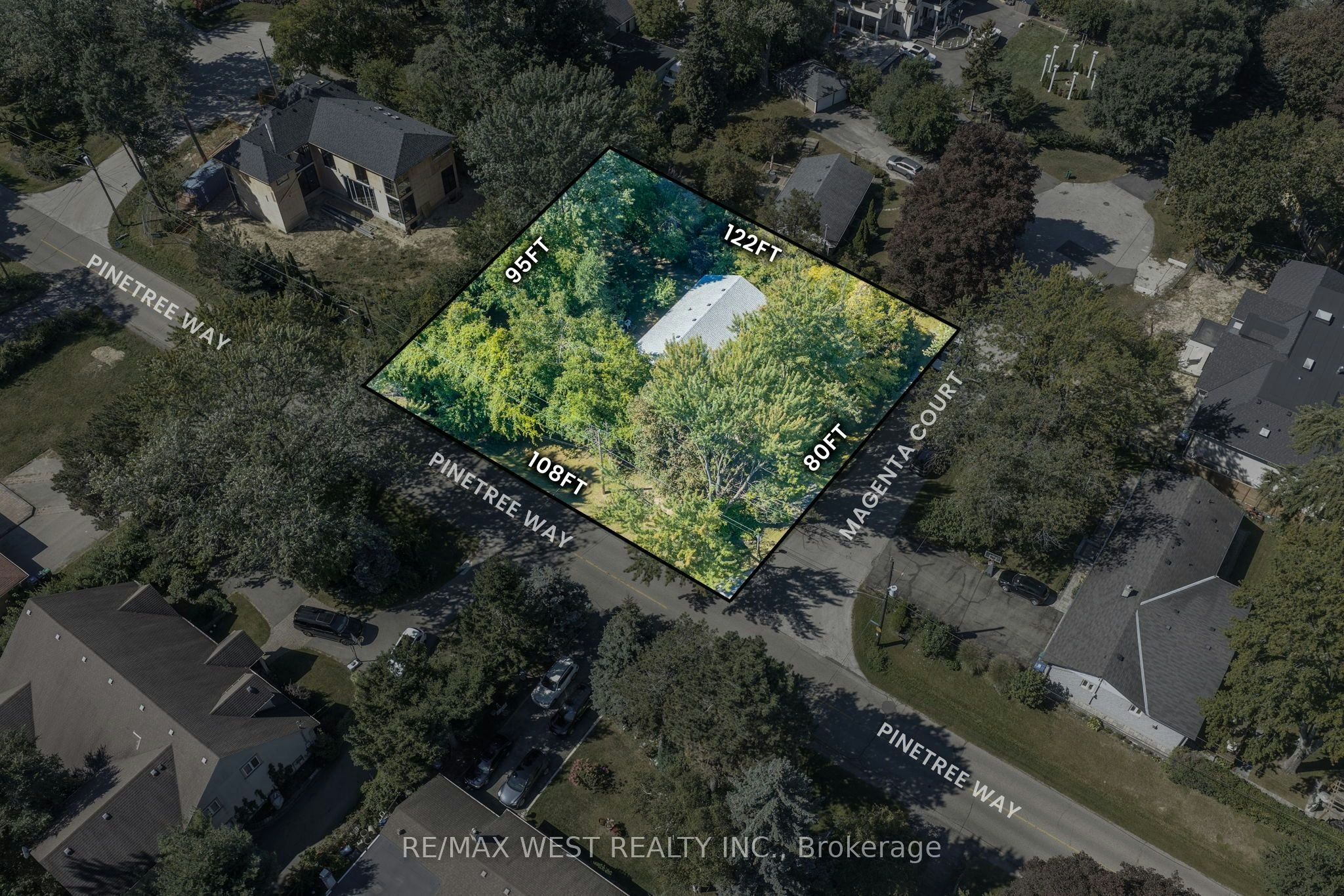 1610 Magenta Court, Mississauga, ON, L5G 3A7
